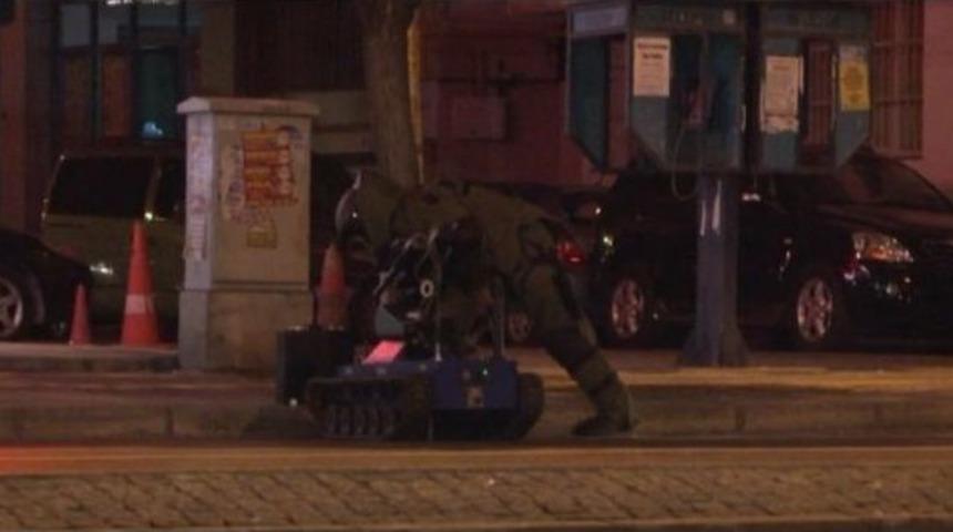 İzmir&rsquo;de Ş&uuml;pheli Paket Paniği