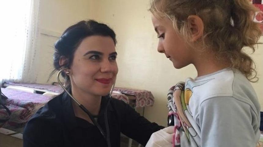 İlkokul Birinci Sınıf &Ouml;ğrencilerine Sağlık Taraması Yapıldı