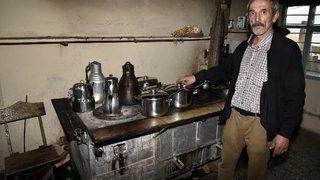 Bu Soba 52 Yıldır Yaz-kış Hiç Sönmedi