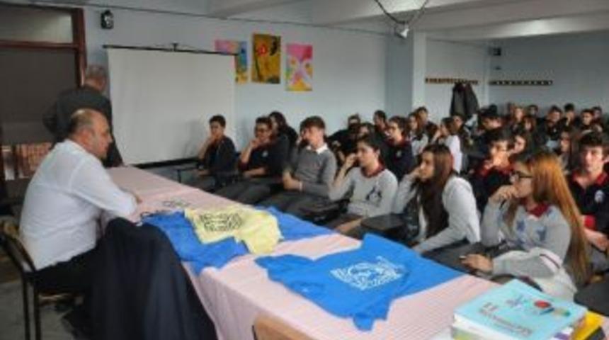 Mezun Olduğu Okula Konuşmacı Olarak Geldi