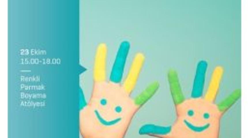 Miniklerin Elleri Renkleniyor