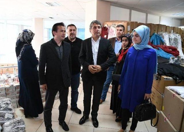 Tuzla Belediyesi, Sosyal Belediyecilik Hizmetlerini Kırıkhan&rsquo;a Da Taşıdı 1