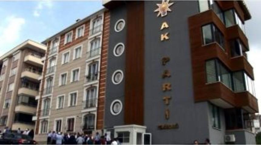 Ak Parti&rsquo;den Yeniden Yapılandırma Uyarısı