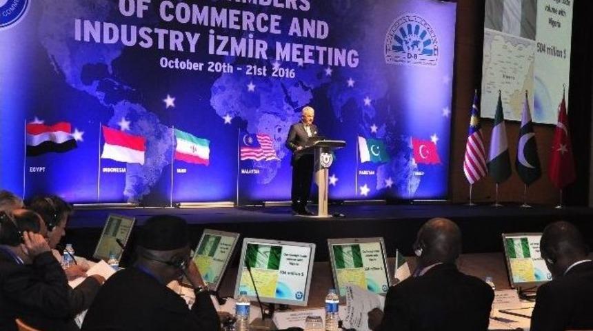 D8 &Uuml;yesi &Uuml;lkelerden İzmir&rsquo;de B&uuml;y&uuml;k Zirve