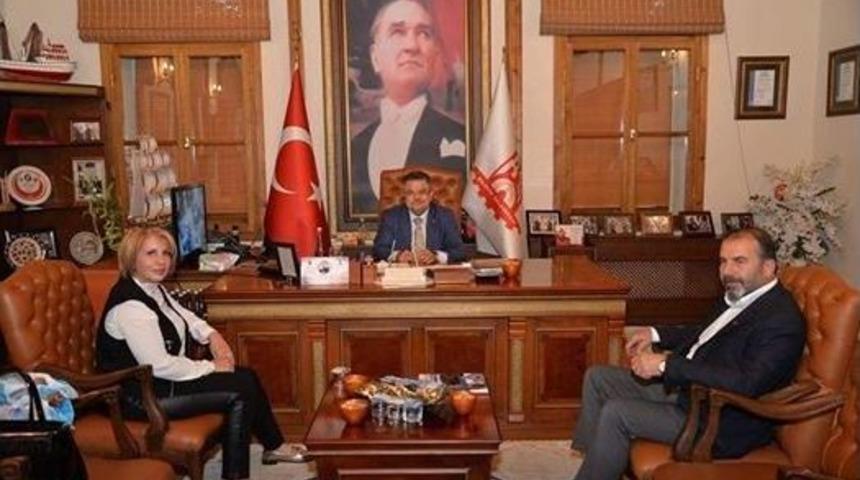 Azeri Gazeteciden Başkan Yağcı&rsquo;ya Ziyaret