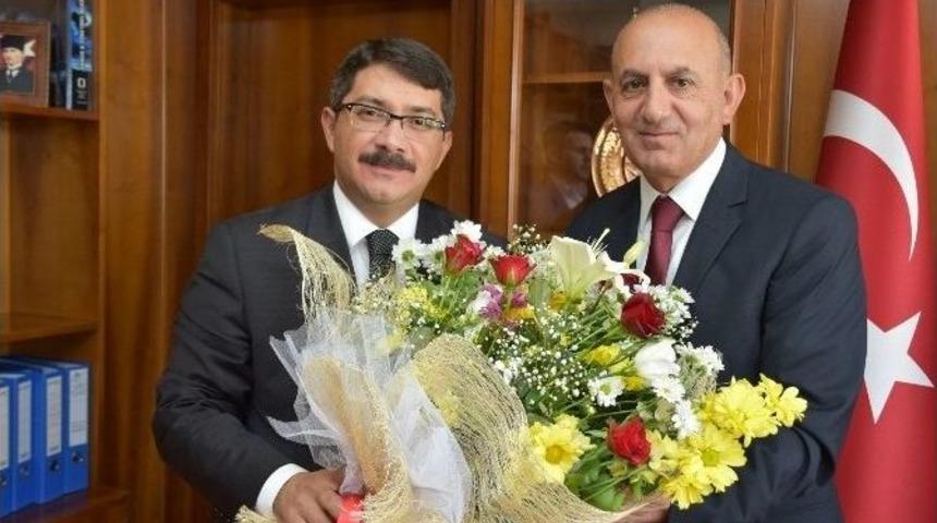 Başkan &Ccedil;elik&rsquo;ten Yeni M&uuml;d&uuml;re Hayırlı Olsun Ziyareti