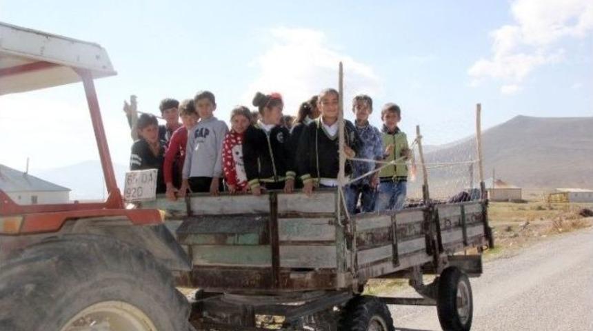 R&ouml;morkla &Ouml;ğrenci Taşımacılığı