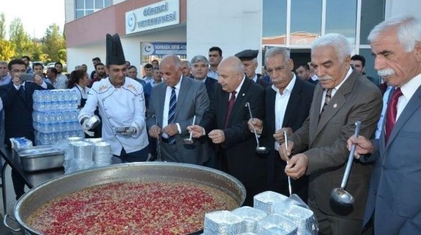 &Uuml;niversitede Aşure G&uuml;n&uuml; Programı D&uuml;zenlendi