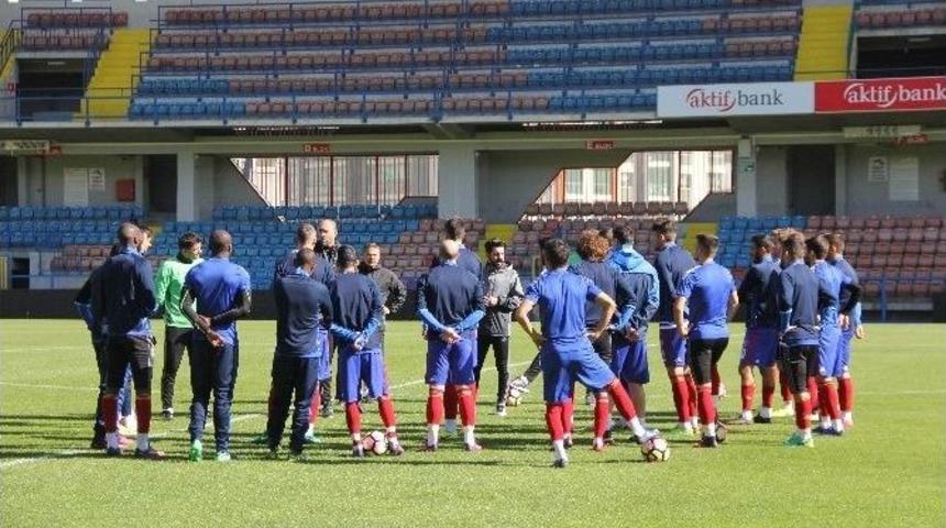 Karab&uuml;kspor İ&ccedil; Saha Galibiyetini S&uuml;rd&uuml;rmek İstiyor