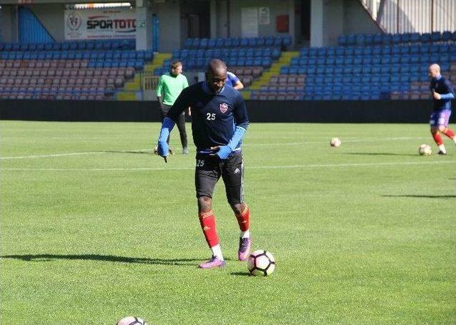 Karabükspor İç Saha Galibiyetini Sürdürmek İstiyor