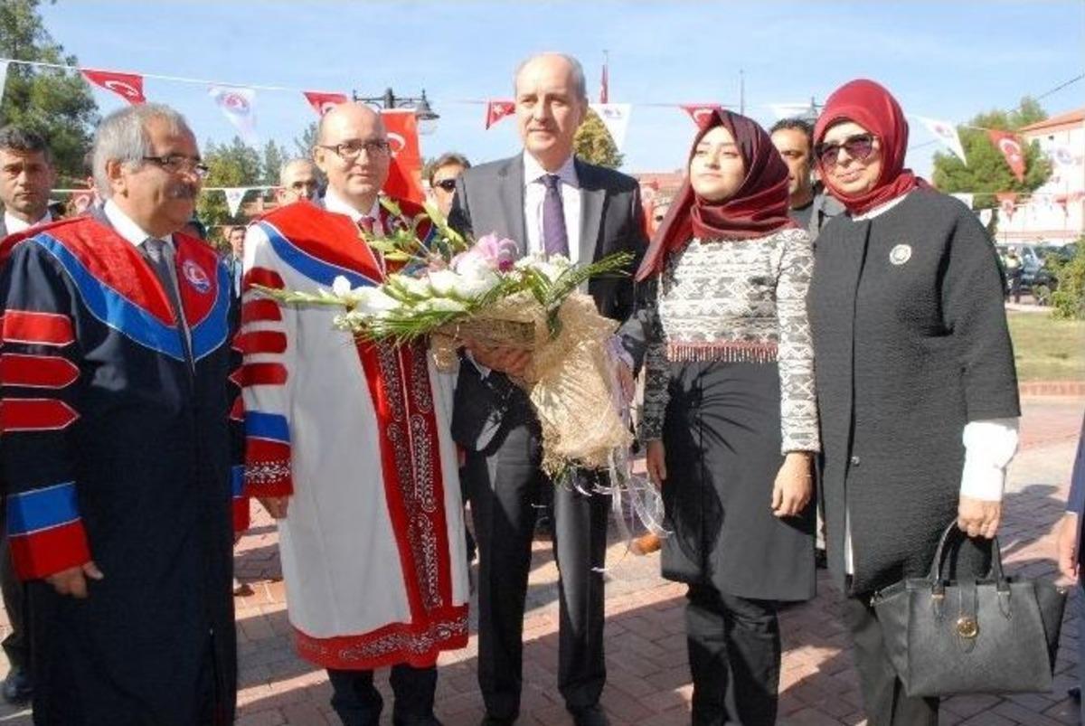 Başbakan Yardımcısı Kurtulmuş, Mak&uuml;&rsquo;de İlk Dersi Verdi