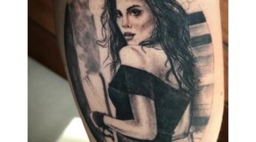 Caner Erkin, Koluna Ş&uuml;kran Ovalı&rsquo;nın D&ouml;vmesini Yaptırdı