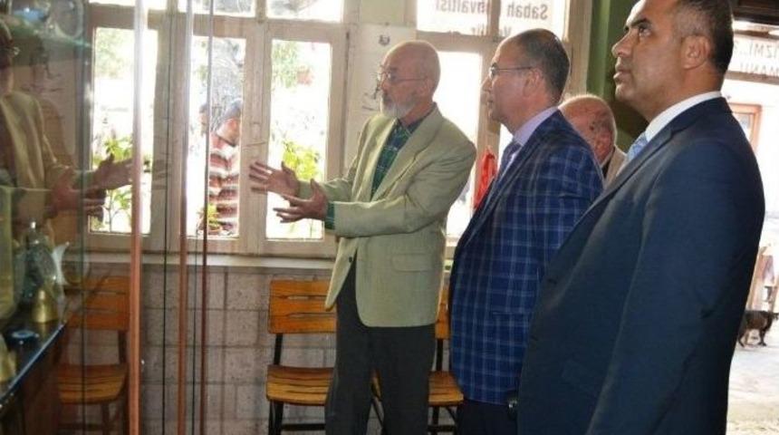 "rasime Şeyhoğlu Aydınlanma K&ouml;şesi" Şeytanın Kahvesi&rsquo;nde A&ccedil;ıldı