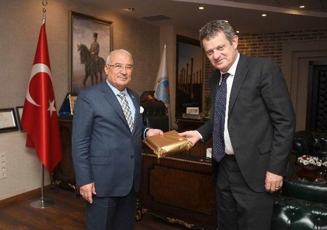 İsveç Büyükelçisi Lars Wahlund’dan Başkan Kocamaz’a Ziyaret