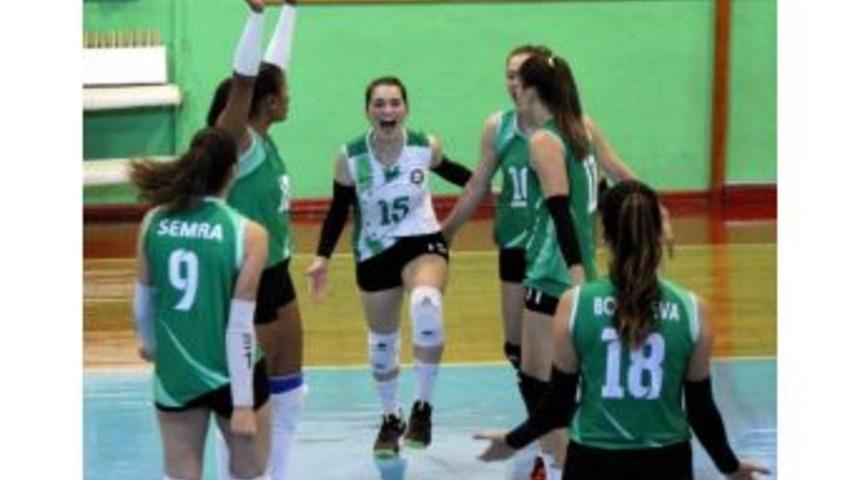 Salihli&rsquo;nin Filedeki Sultanları Galibiyetle Tanışmak İstiyor