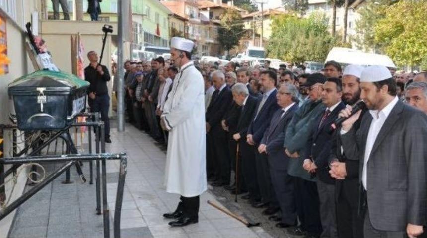 Simavlı Hayırsever Doktor İbrahim Naci Eren Son Yolculuğuna Uğurlandı
