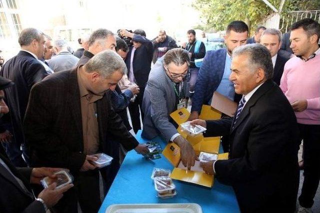 Başkan B&uuml;y&uuml;kkılı&ccedil; Ve Ekibi Gesi Kayabağ Mahalle Halkı İle Biraraya Geldi 1