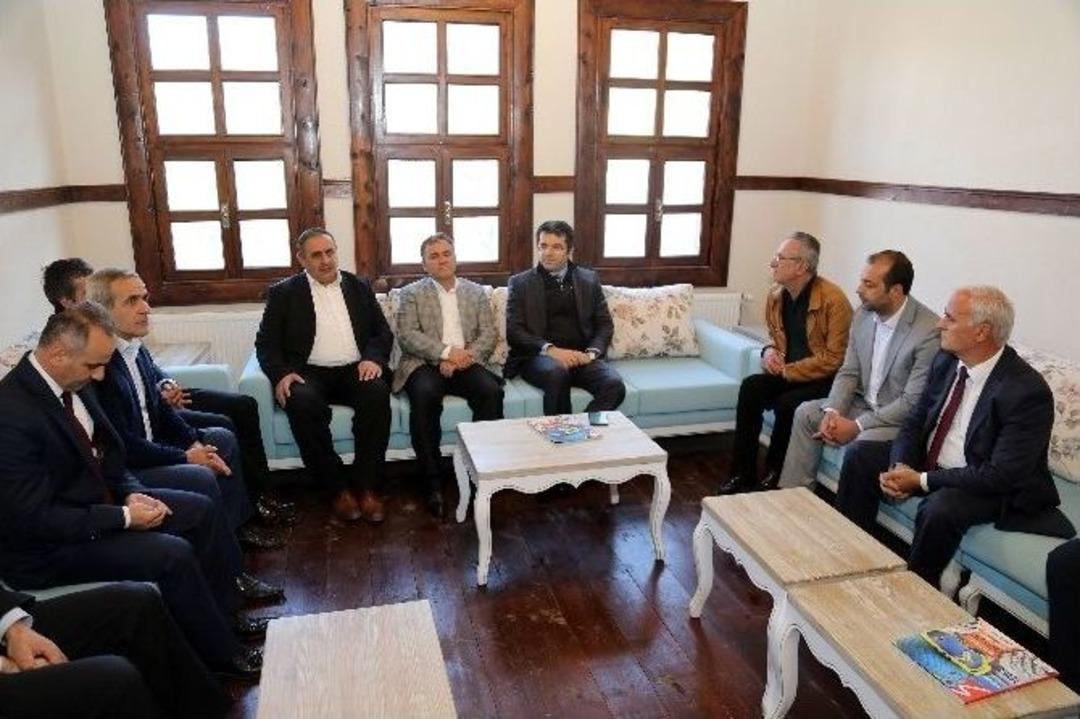 Valilik Ve Belediye S&uuml;leymaniye Mahallesinde Ofis A&ccedil;acak