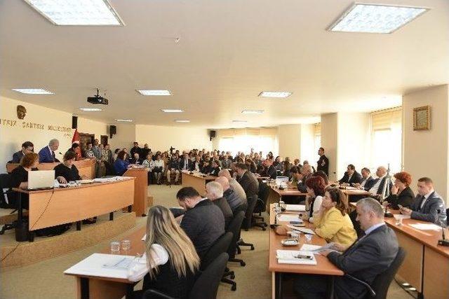 Maltepe&rsquo;nin 2017 B&uuml;t&ccedil;esi 299 Milyon 1