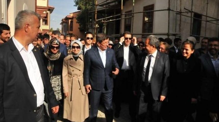 Davutoğlu: "15 Temmuz&rsquo;da Bize Saldıranlar, Bu &Uuml;lkenin Geleceğine Saldırdı"