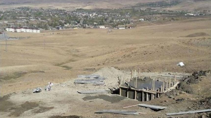 Varto Belediyesinden İ&ccedil;me Suyu &Ccedil;alışması