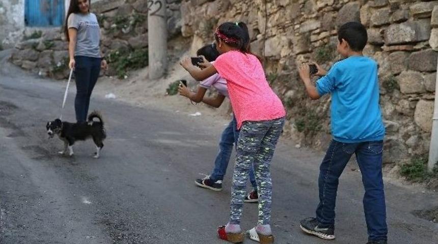 &Ccedil;ocuk G&ouml;z&uuml;yle Konak