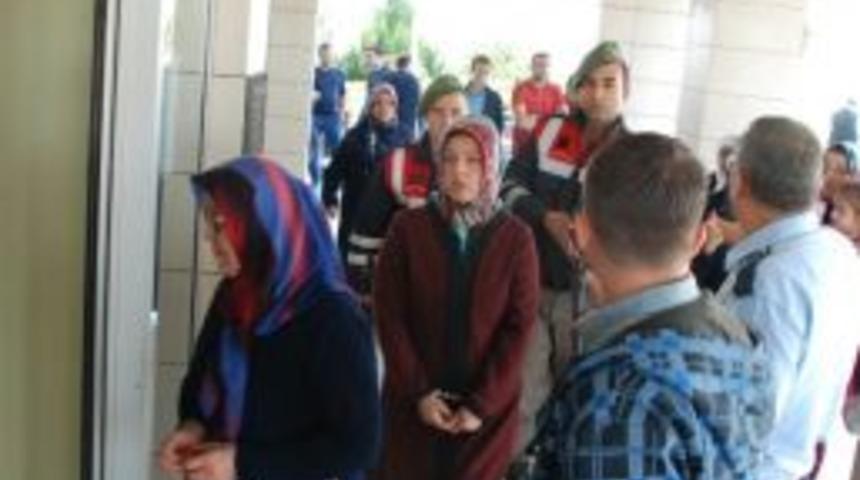 Fet&ouml;&rsquo;n&uuml;n 22 &rsquo;abla&rsquo;sı Adliyede