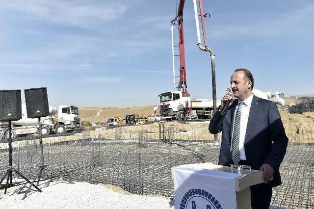 Kultud&uuml;ğ&uuml;n&rsquo;de Cami Temeli Dualarla Atıldı 1