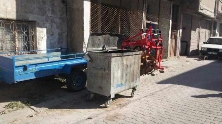 Minik Irmak&rsquo;ın Cesedinin &Ccedil;uvalla Taşınma Anını G&ouml;ren Esnaflar Konuştu