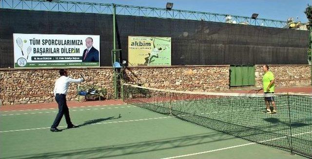 Efeler Belediyesi Cumhuriyet Kupası Tenis Turnuvası Başladı 1