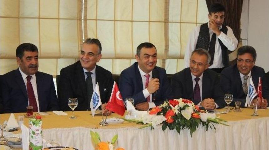Kayso Y&ouml;netim Kurulu Başkanı Mehmet B&uuml;y&uuml;ksimit&ccedil;i: