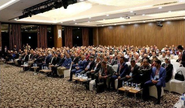 Ey&uuml;p G&ouml;zge&ccedil;, Boks Federasyonu Başkanlığı&rsquo;na Yeniden Se&ccedil;ildi 1