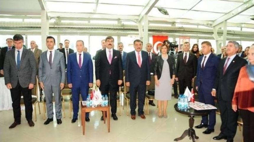 Başkan Asya, &rsquo;yılın En Başarılı İl Belediye Başkanı&rsquo; &Ouml;d&uuml;l&uuml;n&uuml; Aldı