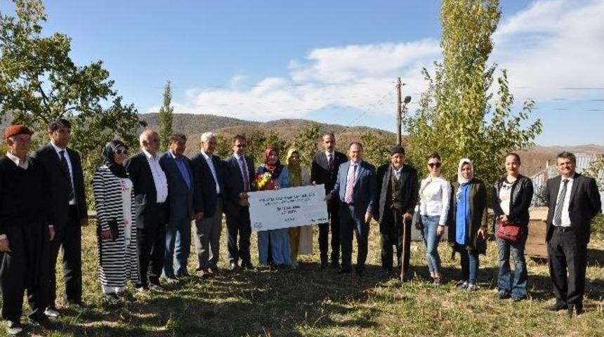 Kekik Turşusu İle J&uuml;ri &Ouml;zel &Ouml;d&uuml;l&uuml;n&uuml; Aldı