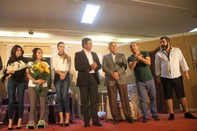 &lsquo;sevgili Karım&rsquo; Sarıg&ouml;l&rsquo;&uuml; G&uuml;ld&uuml;rd&uuml; 1