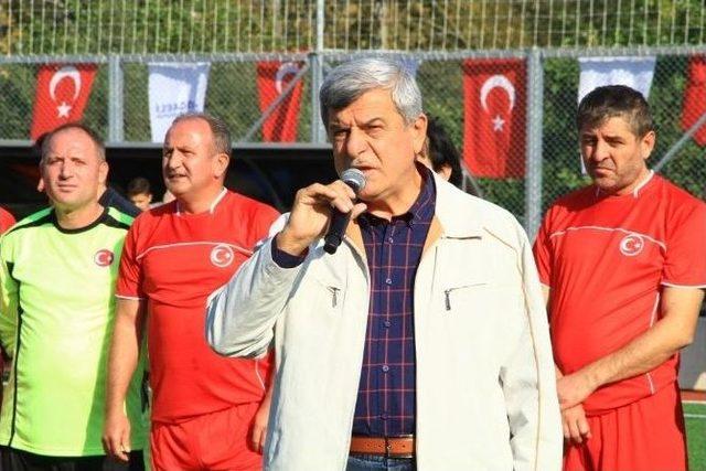 Şehit Halisdemir&rsquo;in Adı Spor Tesisinde Yaşayacak 1