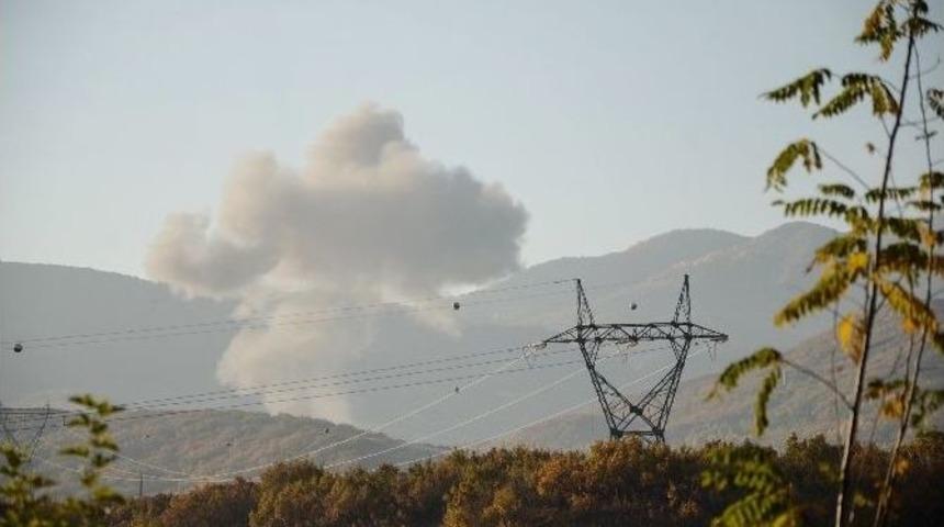 Tunceli&rsquo;de Bomba Y&uuml;kl&uuml; Ara&ccedil; İmha Edildi