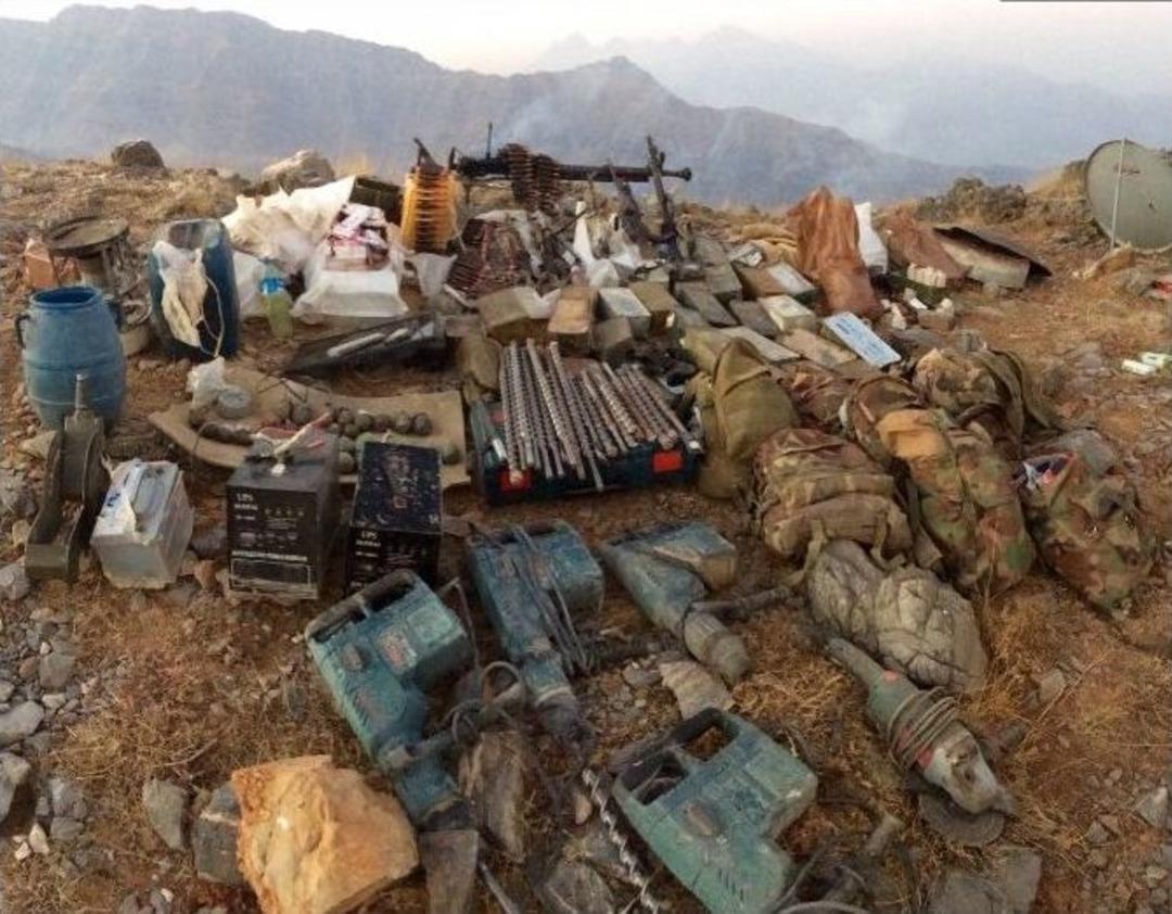 Hakkari&rsquo;de &Ccedil;ok Sayıda Silah Ve Malzeme Ele Ge&ccedil;irildi