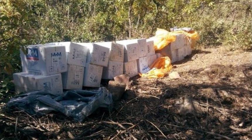 Hakkari&rsquo;de Ter&ouml;ristlere Ait 72 Bin Paket Ka&ccedil;ak Sigara Ele Ge&ccedil;irildi