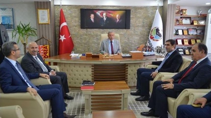 Maski Genel M&uuml;d&uuml;r&uuml; Dr. &Ouml;zg&uuml;r &Ouml;zdemir&rsquo;den Doğanşehir&rsquo;e Ziyaret