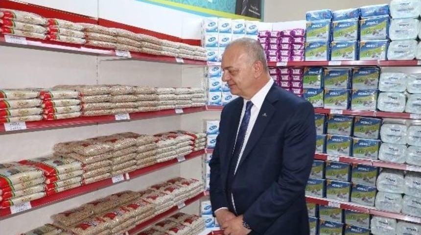 Gıda Bankası Selendi&rsquo;de 213 Vatandaşa Ulaştı