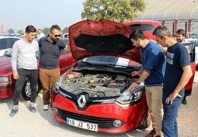 Sıfır Otomobiller Kampanya Yaptı, İkinci El Otomobiller Elde Kaldı 1