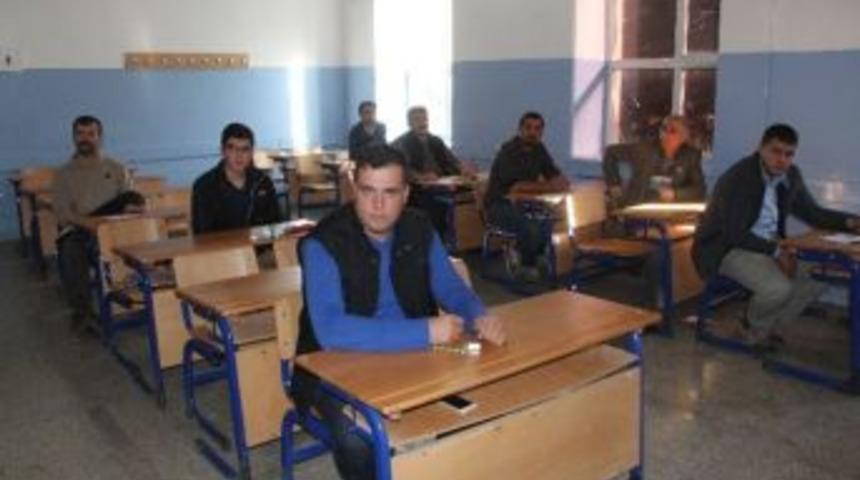 Elazığ&rsquo;da Amat&ouml;r Telsiz Sınavı Yapıldı