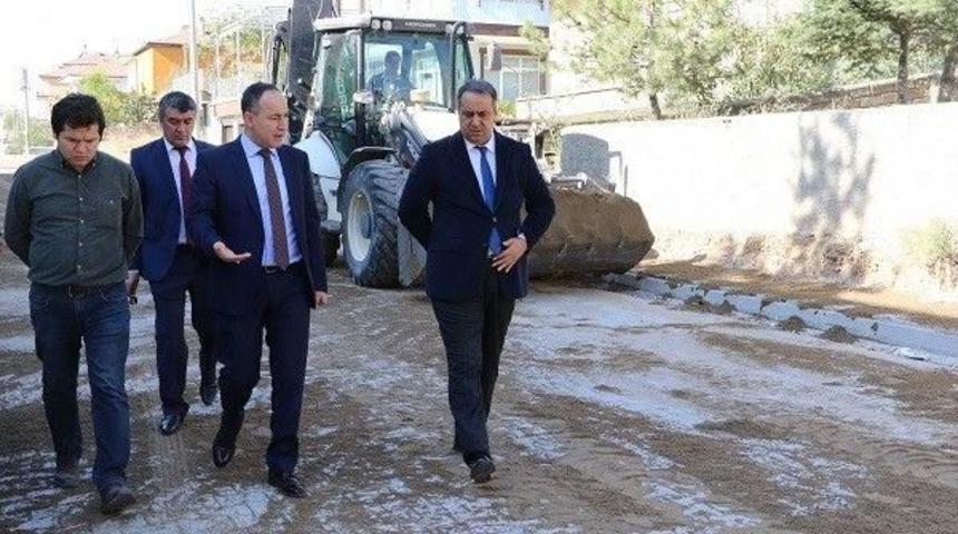 Başkan Saygılı Belediye &Ccedil;alışmalarını İnceledi