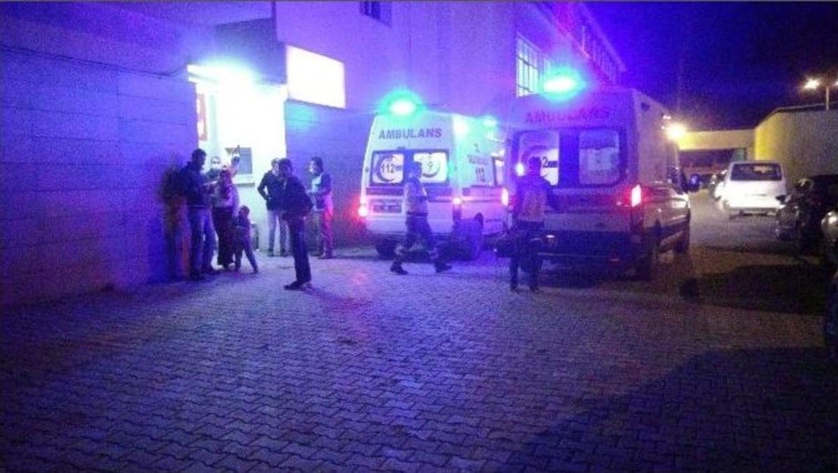Doğubayazıt&rsquo;ta 200 Kişi D&uuml;ğ&uuml;nde Zehirlendi