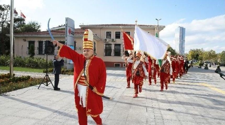 &Uuml;mraniye Belediyesi Mehter Takımı Kurdu