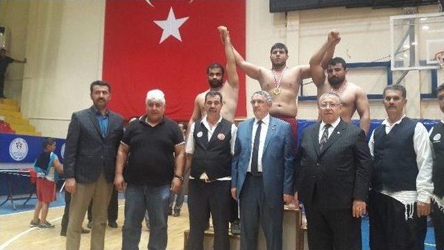 Geleneksel Spor Dalları Federasyonu Başkanı Ceylan, Aba Güreşini Anlattı 1