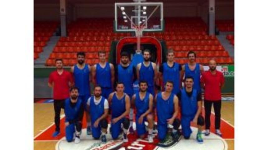 Umurbey Belediyesi Basketbol Takımı Hazırlık Ma&ccedil;ında Galip