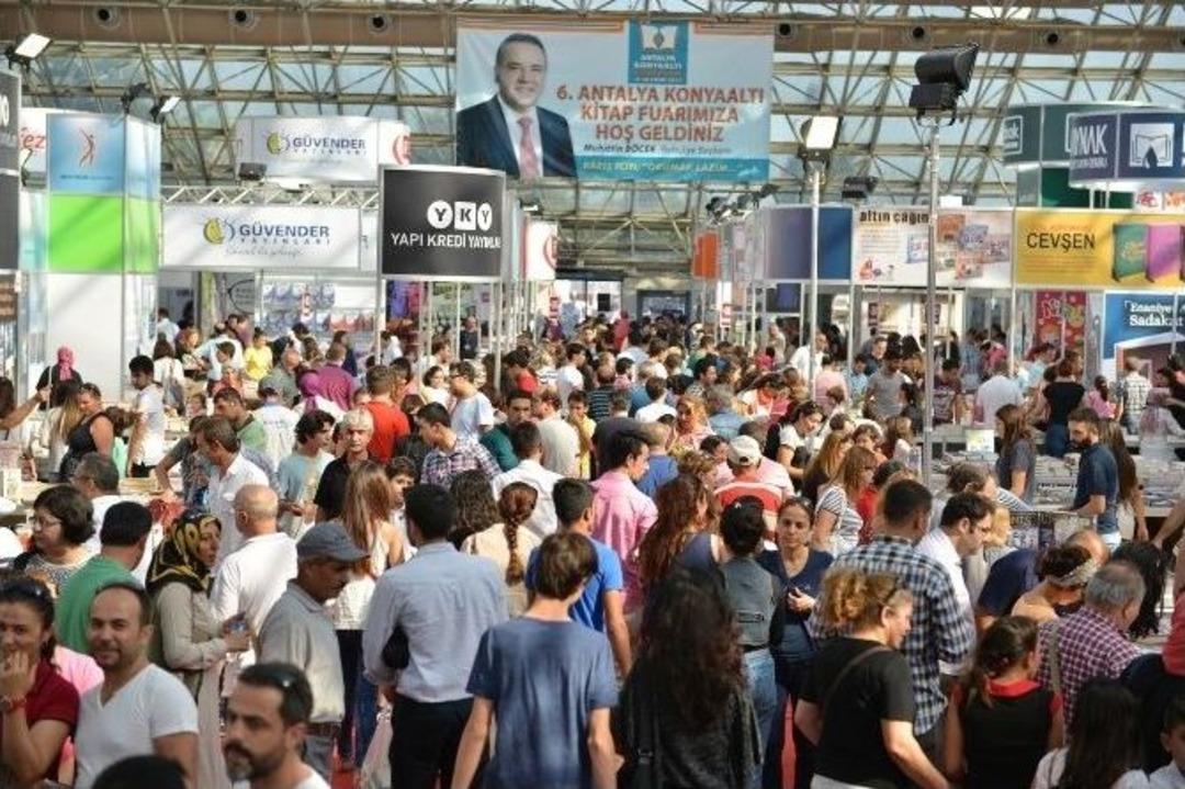 Konyaaltı Kitap Fuarı A&ccedil;ılıyor