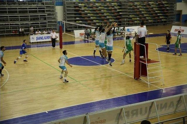 Haliliye Belediyespor Voleybol Takımı Ligde 2’de 2 Yaptı